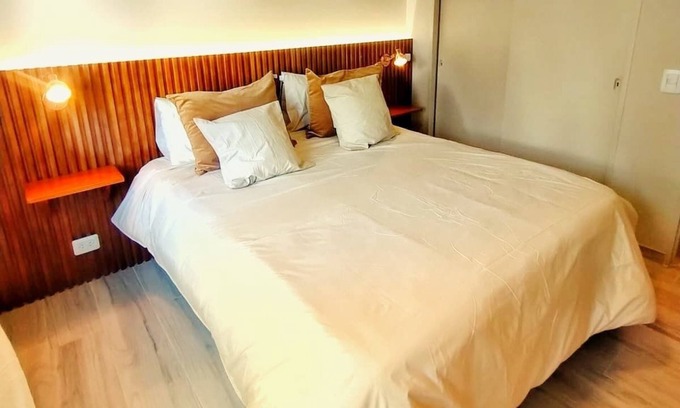 Puerto Madryn Apartamento | Charming 1-bedroom apartment in beautiful Puerto Madryn with WiFi