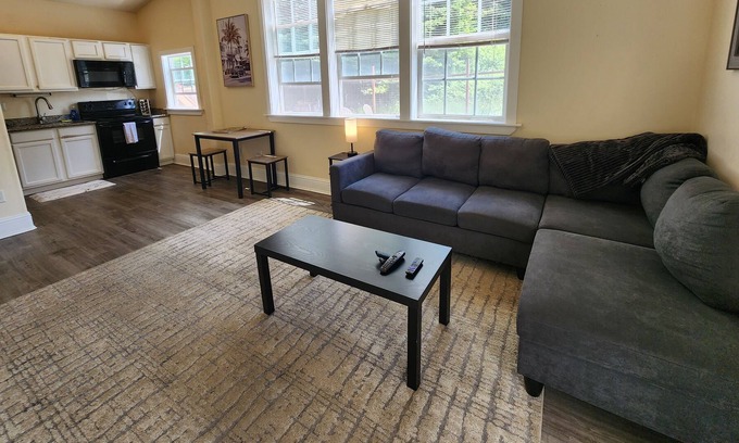 McKinleyville Apartamento | Charming 1-Bedroom Redwood Hideaway