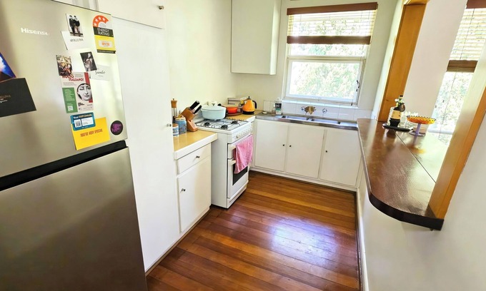 St Kilda West Apartamento | Charming 1-bedroom apartment in enchanting St Kilda with AC, WiFi