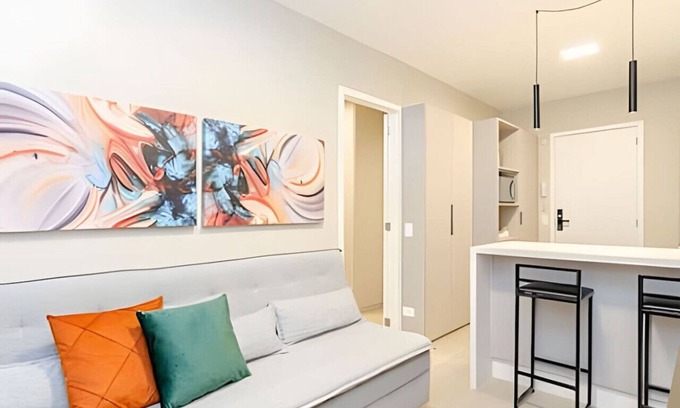 Matriz Apartamento | Charming 1-bedroom apartment with living room ed. Elysia
