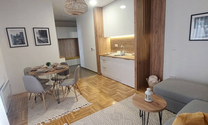 Zlatibor Apartamento | Charming 1-bedroom apartment "Despacito" in Zlatibor,800m from the lake