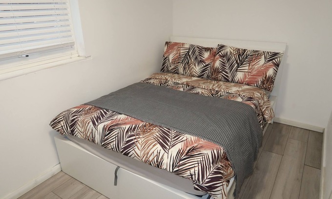 Finchley Apartamento | Charming 1-bedroom apartment in wonderful London with WiFi and free parking