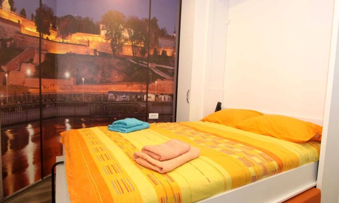 Zeleni Venac Apartamento | Charming 1-bedroom apartment with WiFi, AC in phenomenal Beograd
