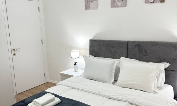 Tirana Apartamento | Charming 1-bedroom apartment in Tiranë with WiFi and AC