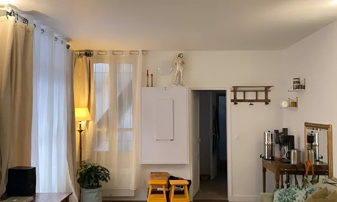 Montmartre Apartamento | Charming 1-bedroom apartment with WiFi, AC in amazing Paris