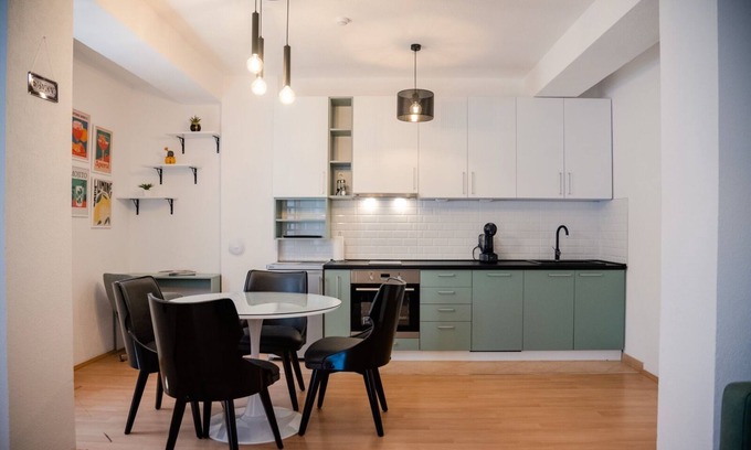 Ohrid Apartamento | Charming 1-bedroom apartment in lovely Ohrid with AC/Neer Lake