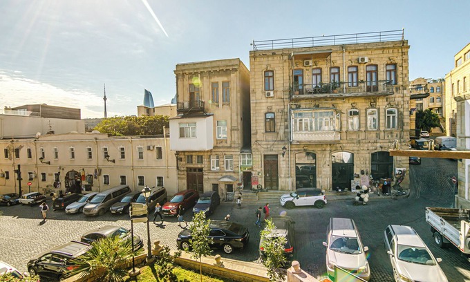 Sabayil Apartamento | Charming 1-bedroom apartment in marvelous Baku with AC, WiFi