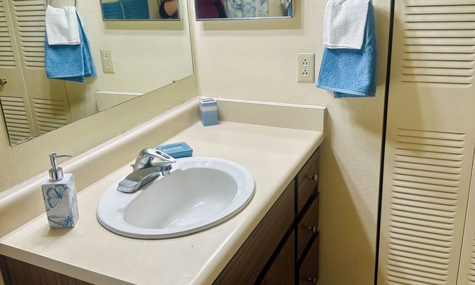 East Mesa Apartamento | Charming 1-bedroom apartment in delightful Mesa with WiFi, AC