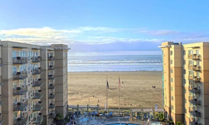 Seaside Condominio | Charming 1-bedroom condo in amazing Seaside with fitness room, AC