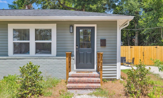 Sunset Park Casa | Charming 1-bedroom house in Wilmington 5 Minutes From Downtown, 20 to the beach