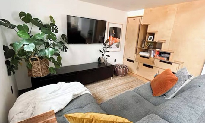 Old Farm District Casa | Charming 1-bedroom house in amazing Bend with AC