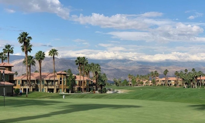 Palm Desert Apartamento | Charming 1-bedroom villa in Palm Desert with fitness room, AC