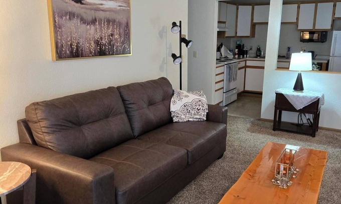 Saint James Apartamento | Charming 1-bedroom full furnished apartment, full kitchen, WiFi, in Saint James