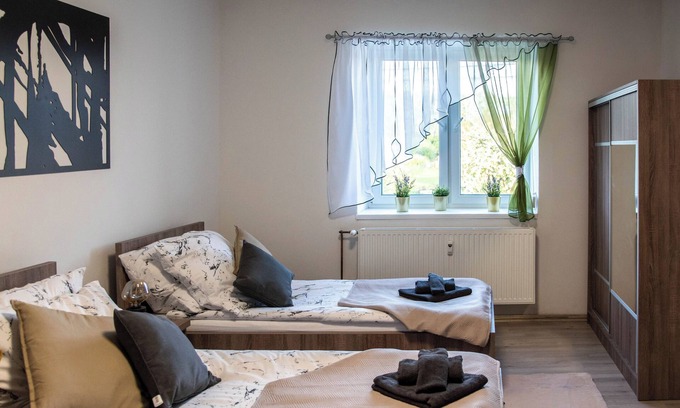 Moravian Silesian Apartamento | Charming 1-bedroom apartment in pleasant Moravskoslezský kraj with WiFi