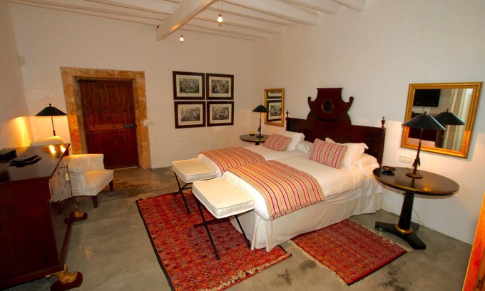 Porreres Villa | Charming 17th-century villa set in stunning, rolling countryside I Set In 150 Acres I Casa Senorial I Outdoor Kitchen I 9 Bedrooms I Chill Out Areas I Porreres