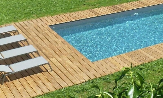 Chaix Cabaña | Casa Rural Renovada del Siglo XVIII con Piscina y Amplio Jardín