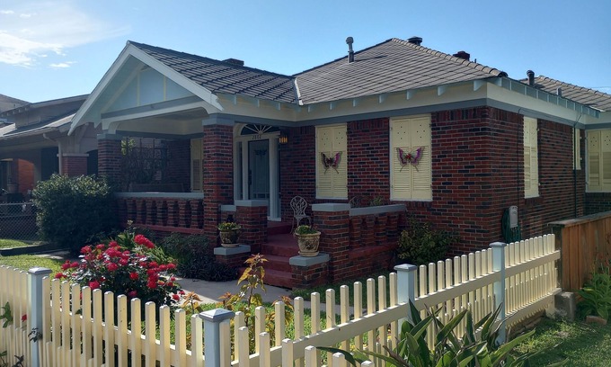 Galveston Casa | Artesano Estilo Cottage con Encanto adyacente al Garten Verein
