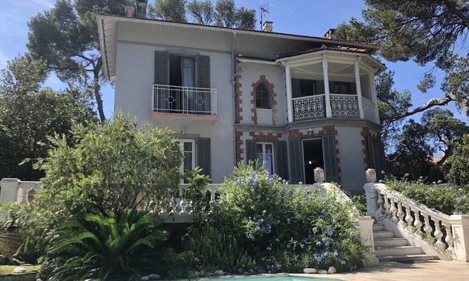 La Seyne-sur-Mer Casa | Encantadora casa de 1930 con piscina