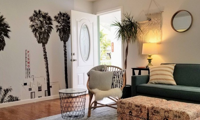 Shell Beach Casa | Charming 1940's Shell Beach Cottage 1 Block to Beach