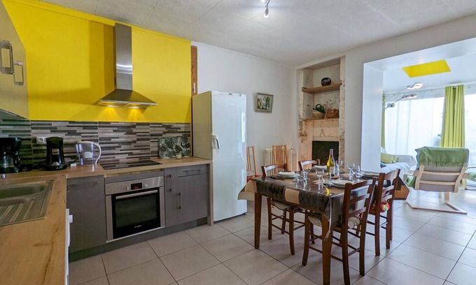 Gond-Pontouvre Cabaña | Casa ideal cerca de Angoulême: 4 habitaciones, patio privado, Internet, admite mascotas