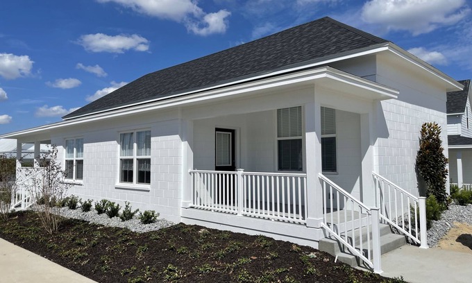 Lake Alfred Cabaña | Charming 1BR/1BA Duplex on Lake Alfred