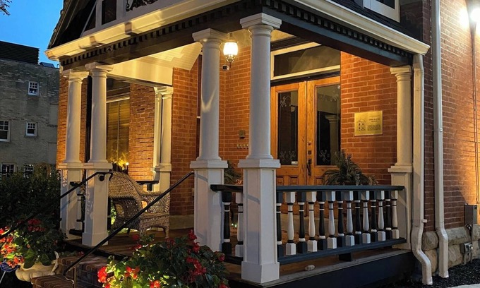 Quality Hill Condominio | Charming 2 Bdrm Home in the Heart of Downtown KC - 34