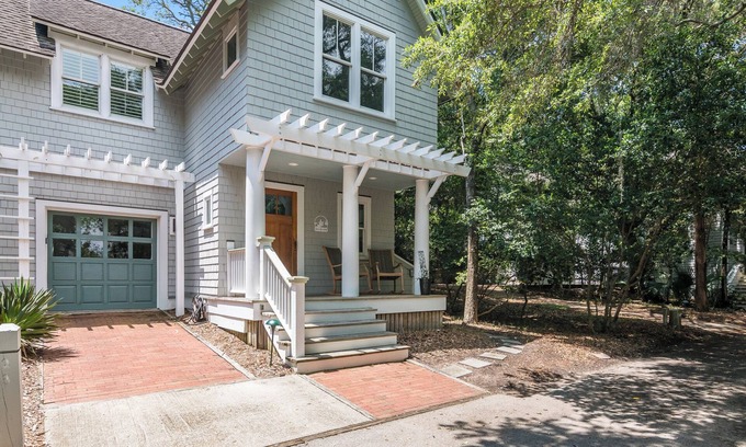 Keepers Landing Casa | Charming 2 Bedroom near desirable East Beach! Shoals club available