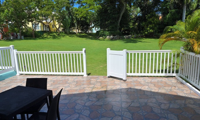 Orange Bay Casa | Charming 2-bedroom beach house with WiFi, AC in beautiful Negril