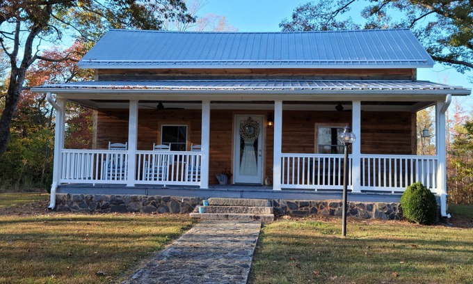 Pilot Mountain Otro | Charming two-bedroom farmhouse nestled in the woods of Pilot Mountain, NC.