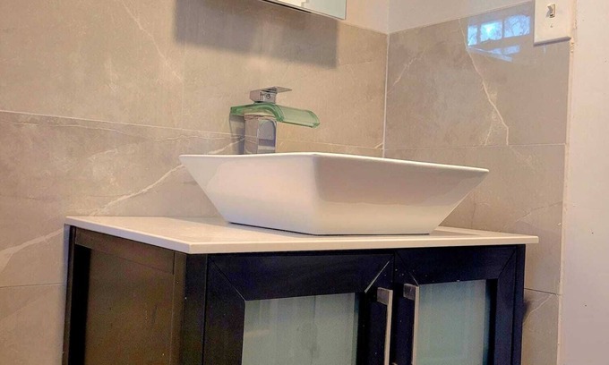 Rutherford Apartamento | Charming 2-bedroom apartment with AC, WiFi in lovely Rutherford