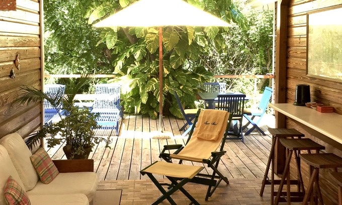 Dickenson Bay Cabaña | Encantadora casa de campo de 2 dormitorios y 2 baños cerca de la hermosa playa
