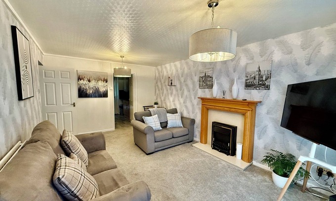 Wyken Apartamento | Charming 2-bedroom apartment in Walsgrave Coventry with own entrance and garden