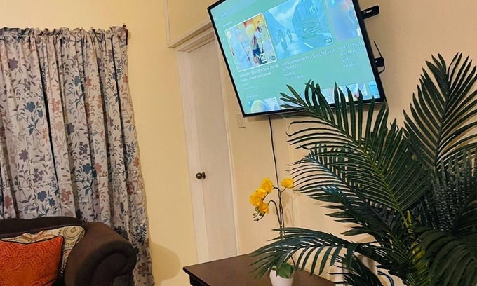Brighton Apartamento | Charming 2-bedroom apartment with WiFi, AC at Castle Berry