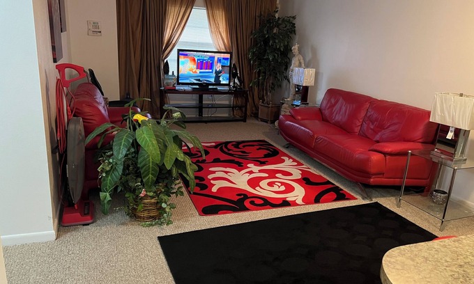 Lakeland Apartamento | Charming 2-bedroom apartment with WiFi, AC in terrific Lakeland