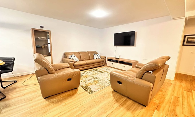 Suceava Apartamento | Charming 2-bedroom apartment in Suceava