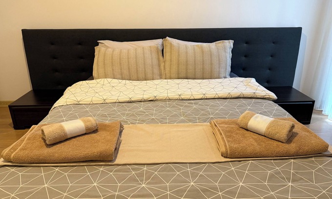 Esenyurt Casa | Charming 2-bedroom building in terrific Istanbul with AC