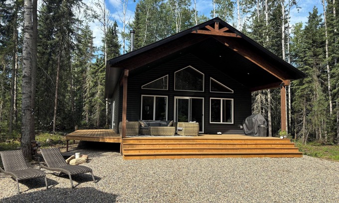 Saskatchewan Casa | Charming 2-bedroom cottage in Candle Lake