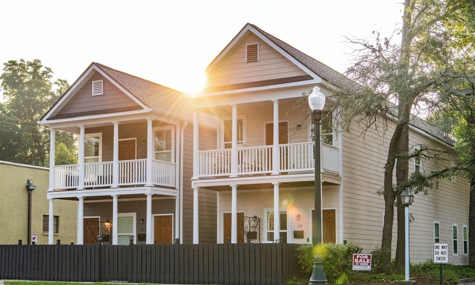Aiken Condominio | Charming 2-bedroom condo in quaint Aiken