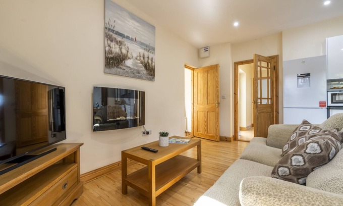 Truro Casa | Charming 2-Bedroom Home in Truro