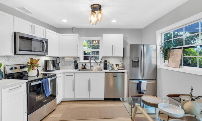 North Sarasota Casa | Charming 2-bedroom house in the heart of Sarasota