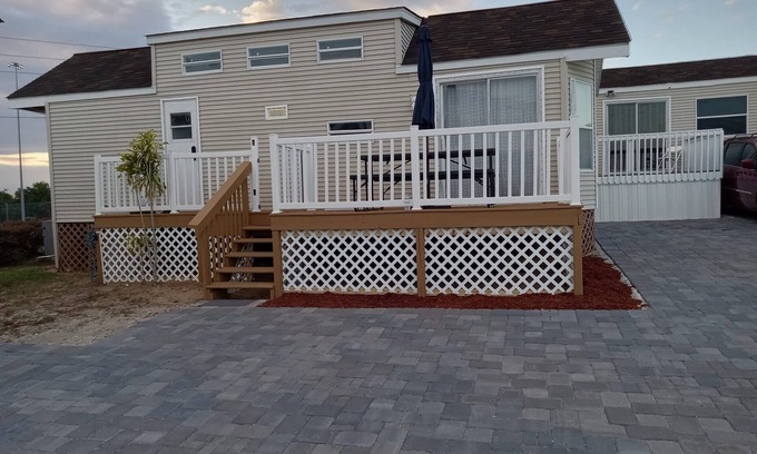 Davenport Casa | Charming 2-bedroom mobile home in Davenport close to Disney