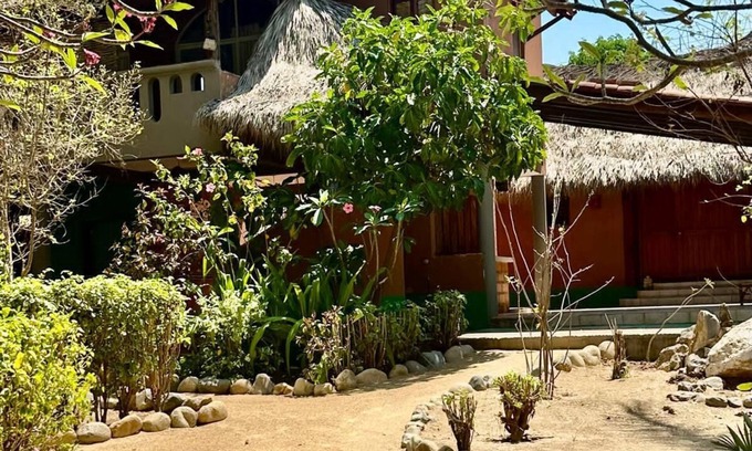 Troncones Apartamento | Charming 2-bedroom apartment in COL Majahua, Troncones, Mexico GRO