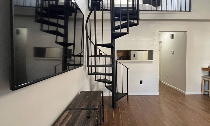 South Baton Rouge Casa | Charming 2-bedroom townhome in brilliant Baton Rouge minutes from LSU