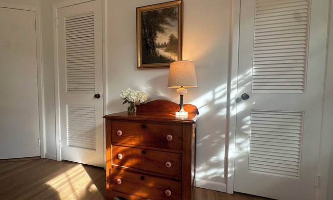 Springs Casa | Charming 2-bedroom bungalow summer rental in East Hampton