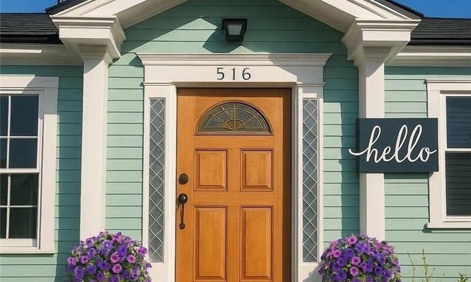 Larchmont Casa | Charming 2-bedroom Hollywood Cottage - Larchmont Village/Hollywood
