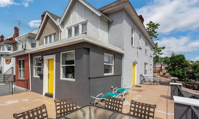 Wynnefield Apartamento | Charming 2-bedroom apartment in cool Philadelphia with WiFi, AC, washer & dryer