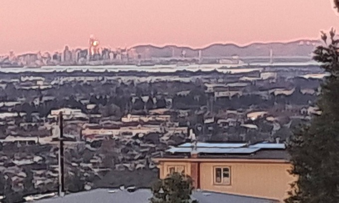 San Leandro Apartamento | Charming 2-bedroom apartment with great view of San Francisco and Bay Area