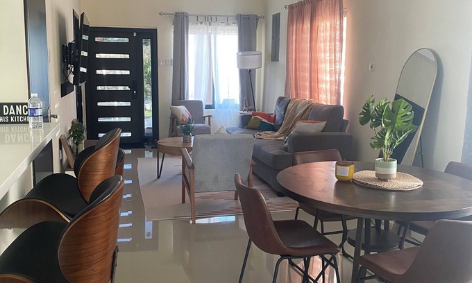Ocho Rios Villa | Charming 2-bedroom villa in pleasant Ocho Rios with AC, fitness room, WiFi