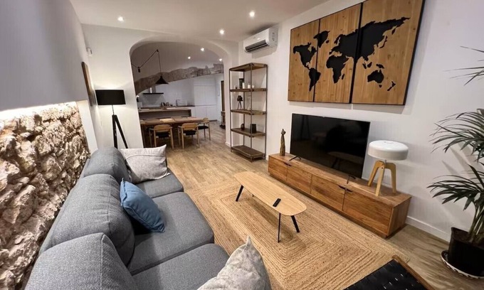 Gothic Quarter Apartamento | Charming 2 bedrooms 2 baths apparment in the Gotic
