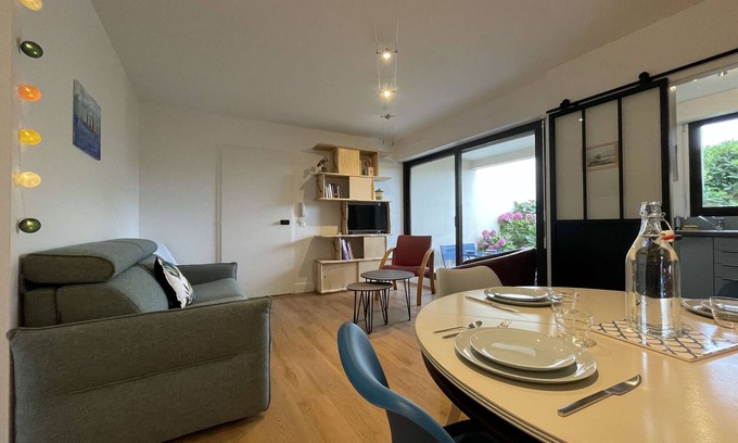 La Rochelle Apartamento | Apartamento con Terraza y Piscina en La Rochelle, Cerca de la Playa y Comercios